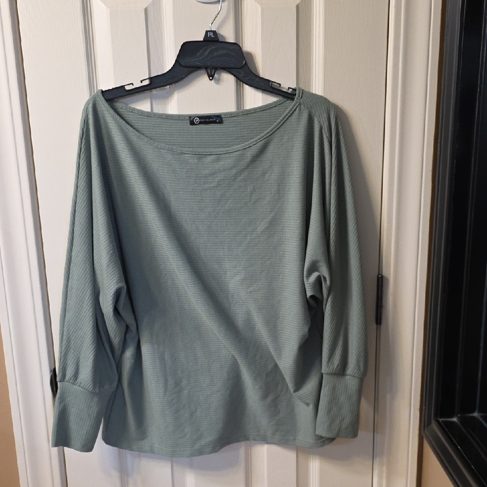 Elegant Sage Green Women's Blouse